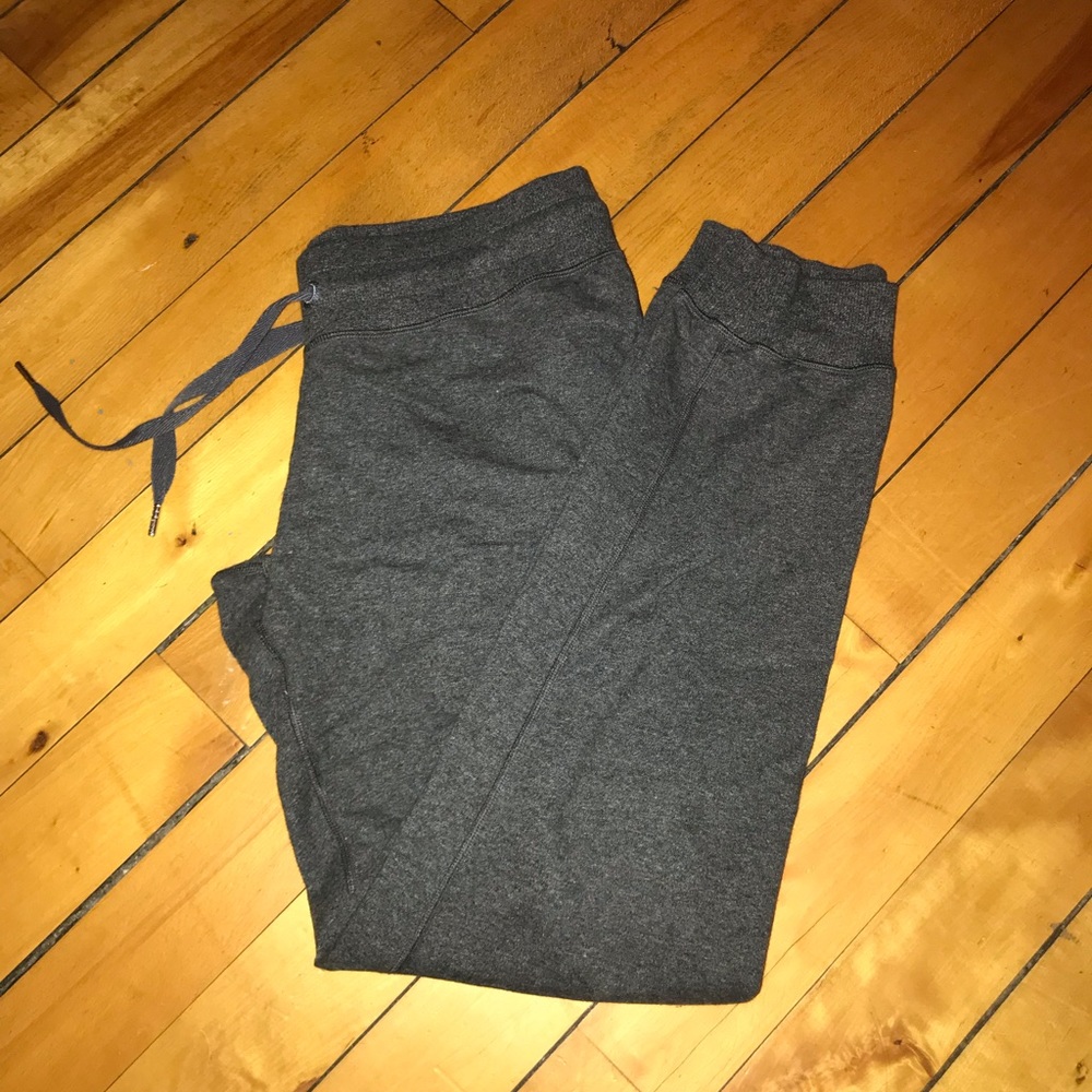 Women’s Lululemon dark grey joggers